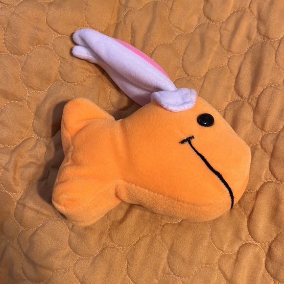 Goldfish Snack Easter Bunny Collectible Vintage - Picture 3 of 3